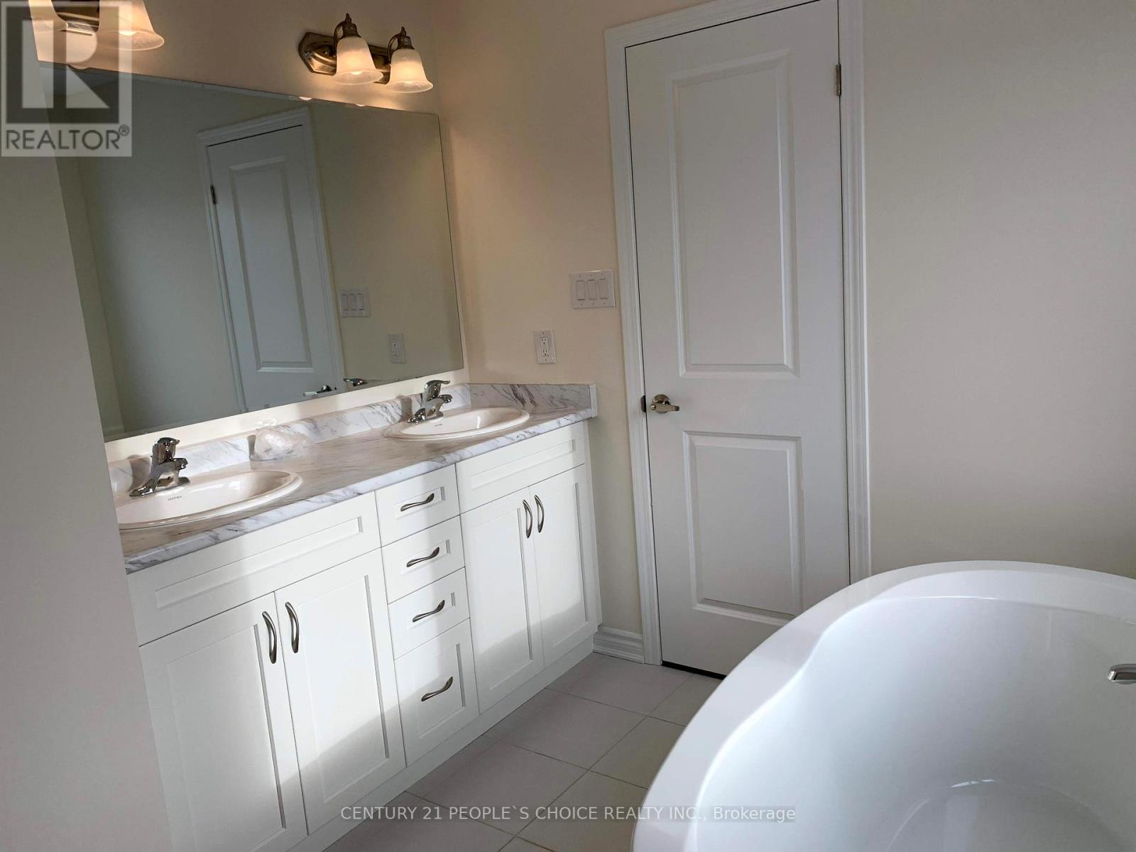 86 Callandar Road N, Brampton, Ontario  L7A 5E2 - Photo 14 - W12703194