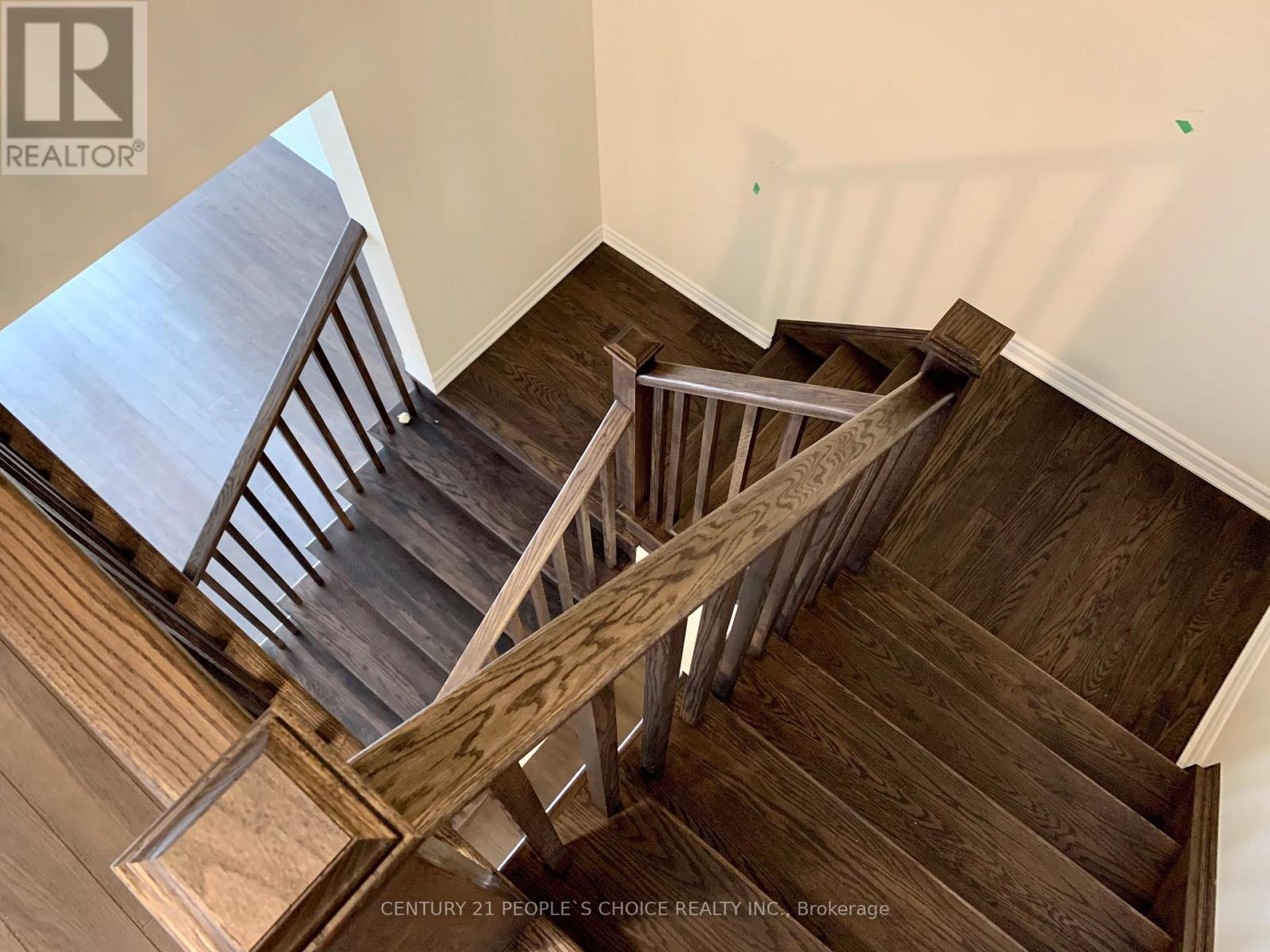 86 Callandar Road N, Brampton, Ontario  L7A 5E2 - Photo 5 - W12703194