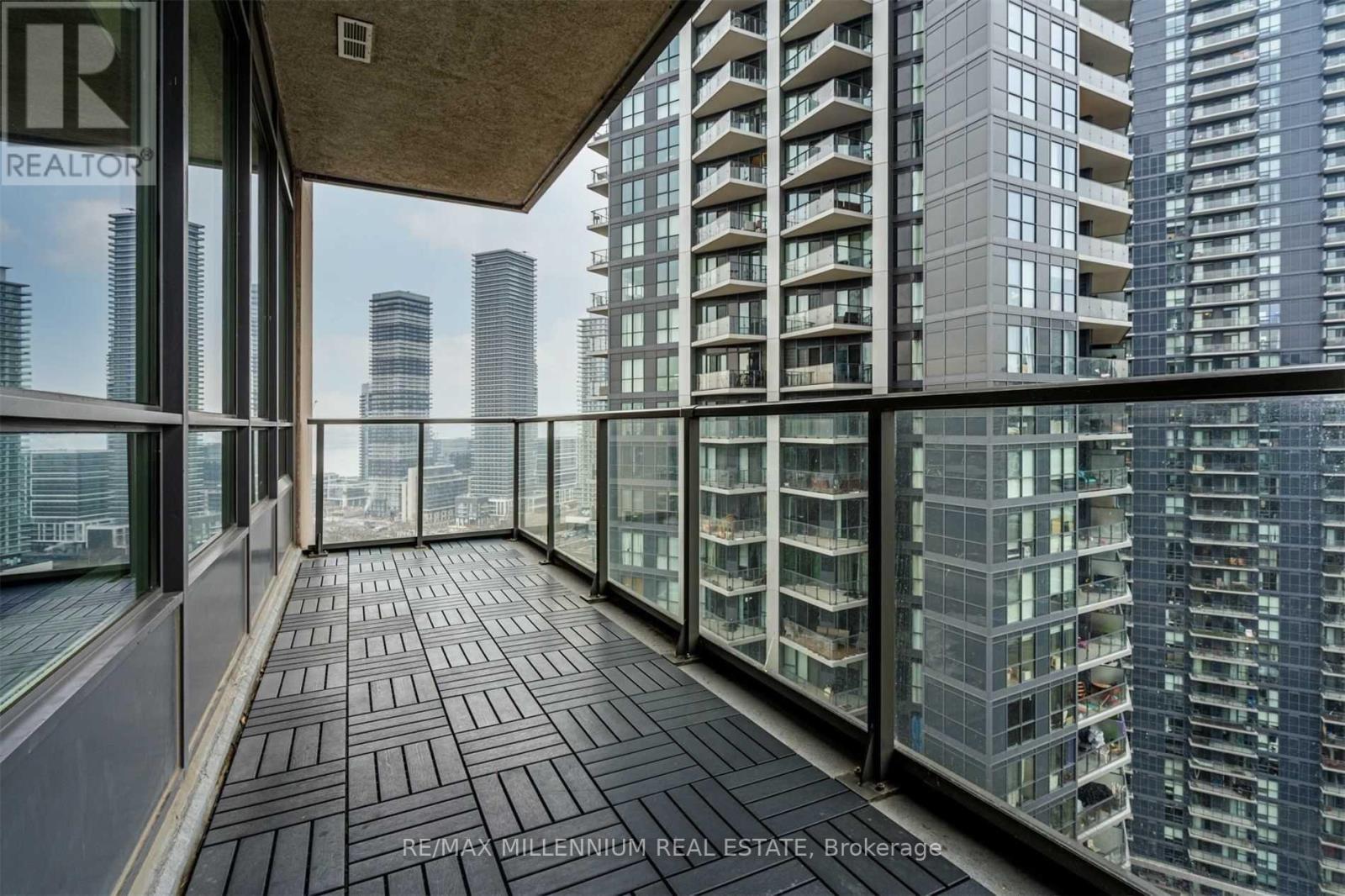 2110 - 36 Park Lawn Road, Toronto, Ontario  M8V 0E5 - Photo 10 - W12703202