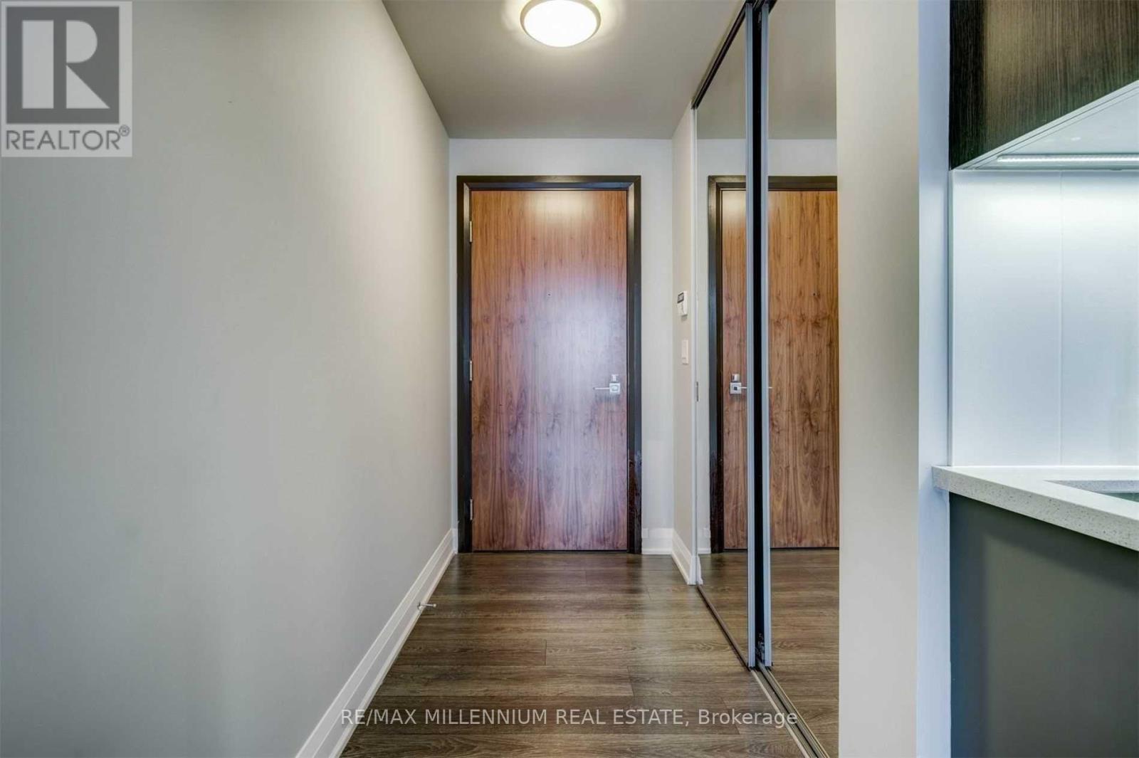 2110 - 36 Park Lawn Road, Toronto, Ontario  M8V 0E5 - Photo 11 - W12703202