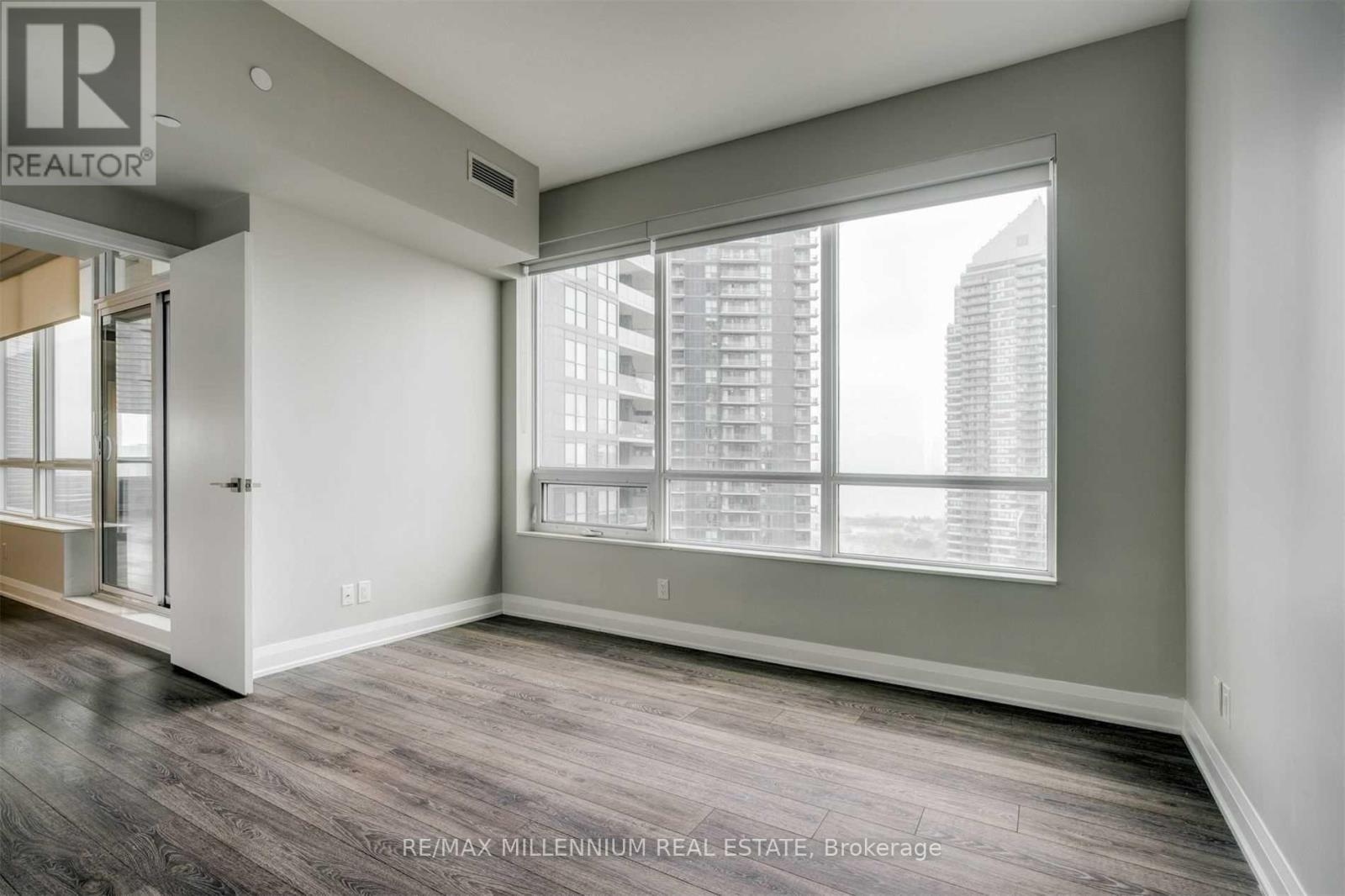 2110 - 36 Park Lawn Road, Toronto, Ontario  M8V 0E5 - Photo 18 - W12703202