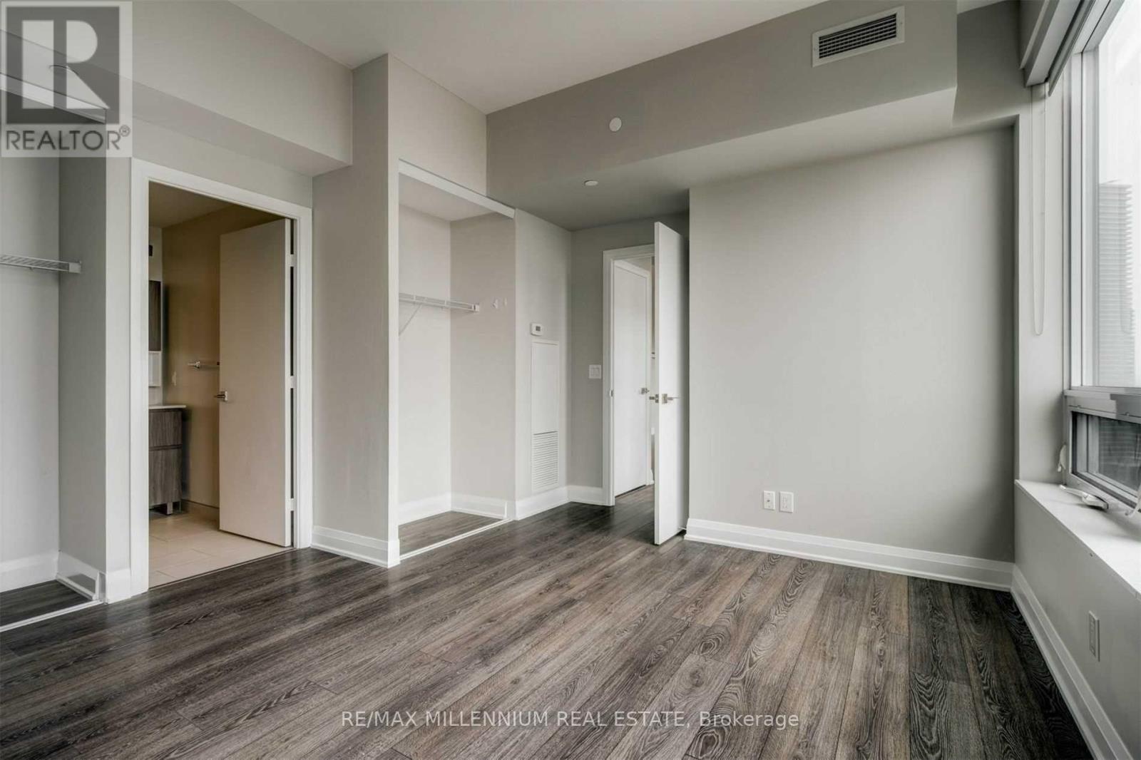 2110 - 36 Park Lawn Road, Toronto, Ontario  M8V 0E5 - Photo 19 - W12703202