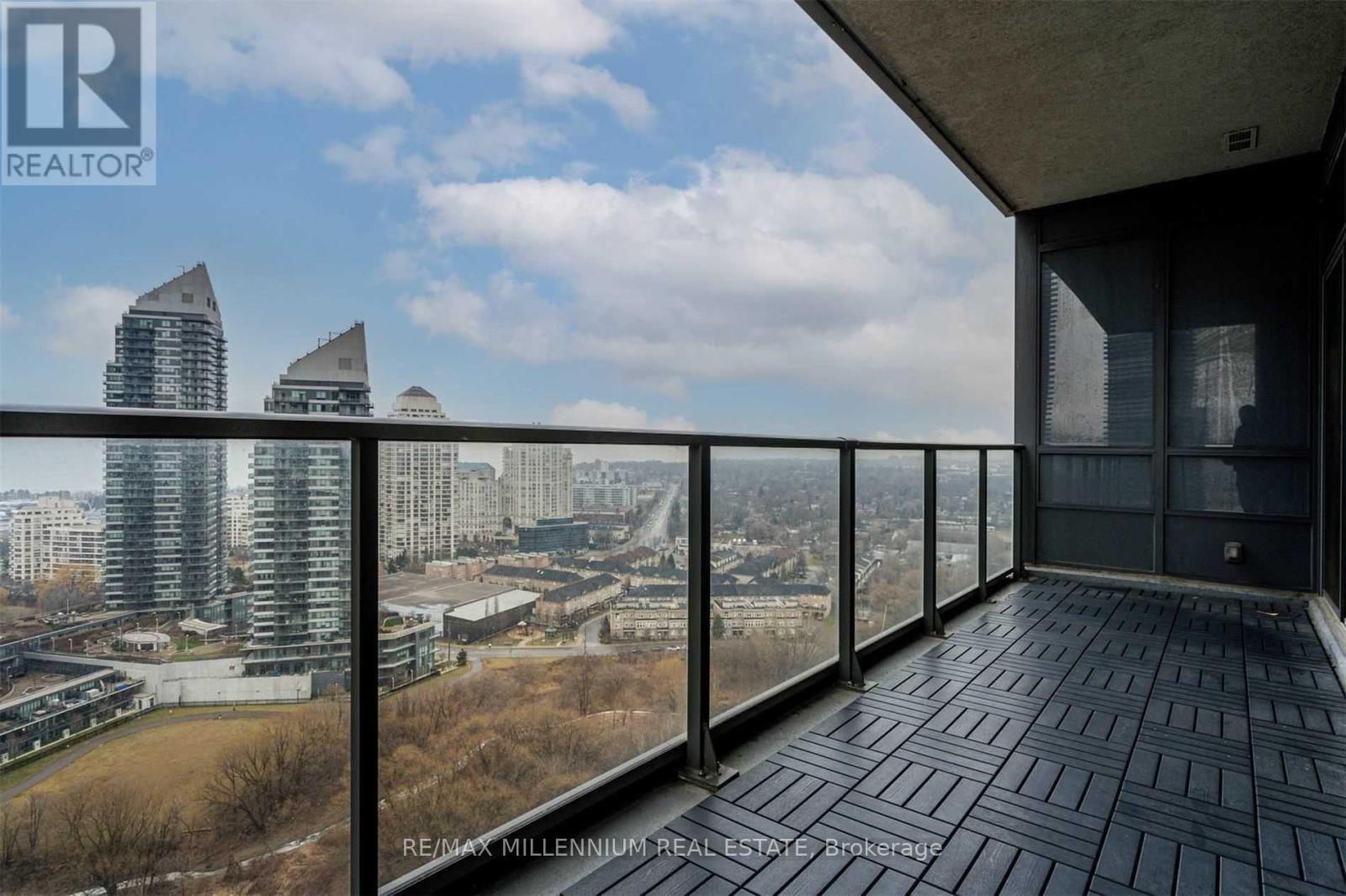 2110 - 36 Park Lawn Road, Toronto, Ontario  M8V 0E5 - Photo 9 - W12703202