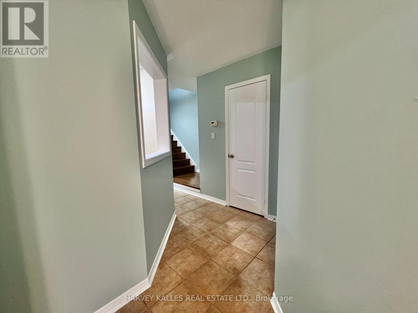 55 Native Landing, Brampton, Ontario  L6X 5A7 - Photo 11 - W12703206