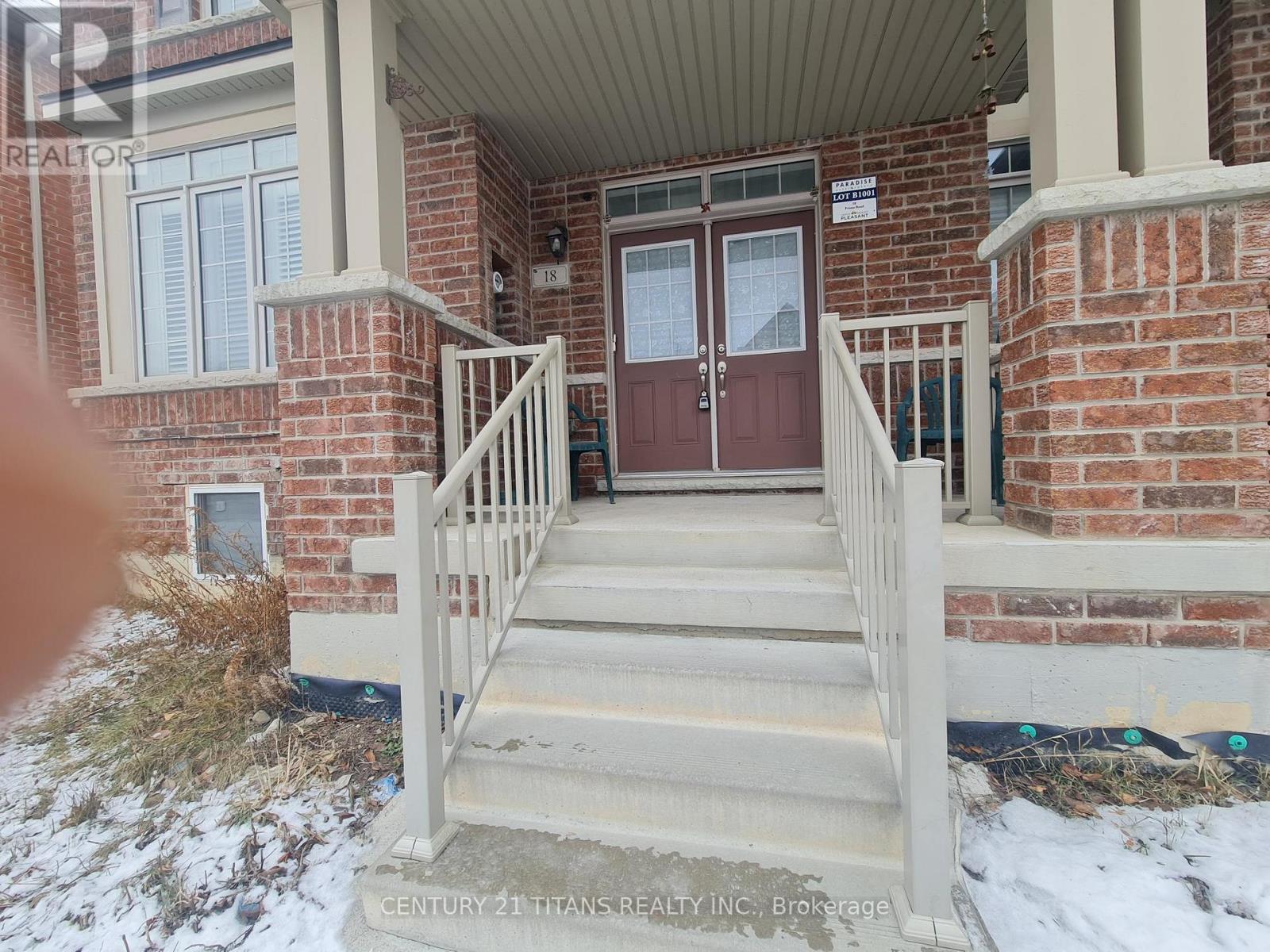 Main - 18 Primo Road, Brampton, Ontario  L7A 3Y1 - Photo 2 - W12703214