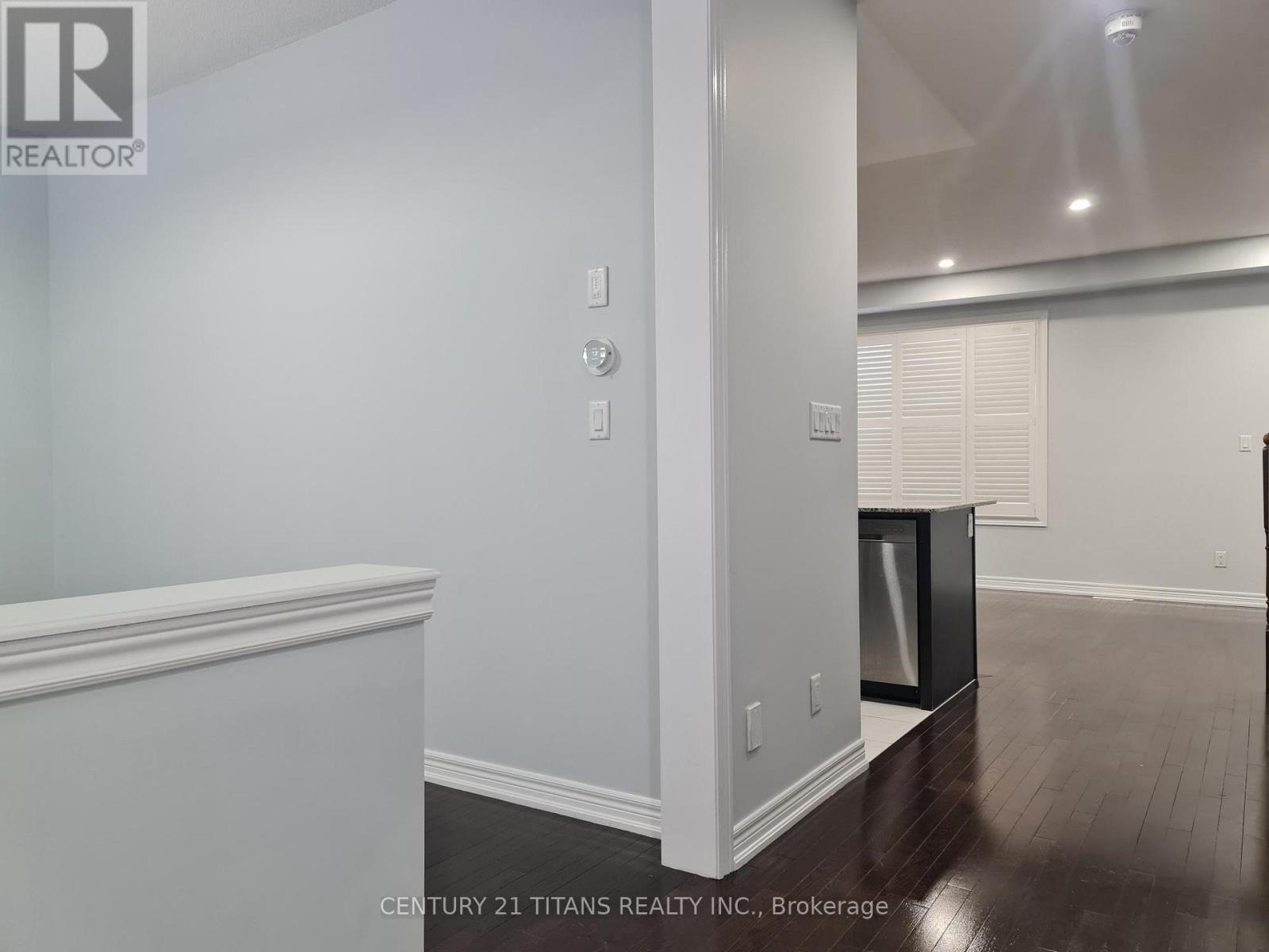 Main - 18 Primo Road, Brampton, Ontario  L7A 3Y1 - Photo 6 - W12703214