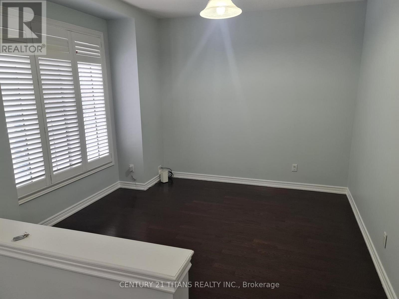 Main - 18 Primo Road, Brampton, Ontario  L7A 3Y1 - Photo 8 - W12703214