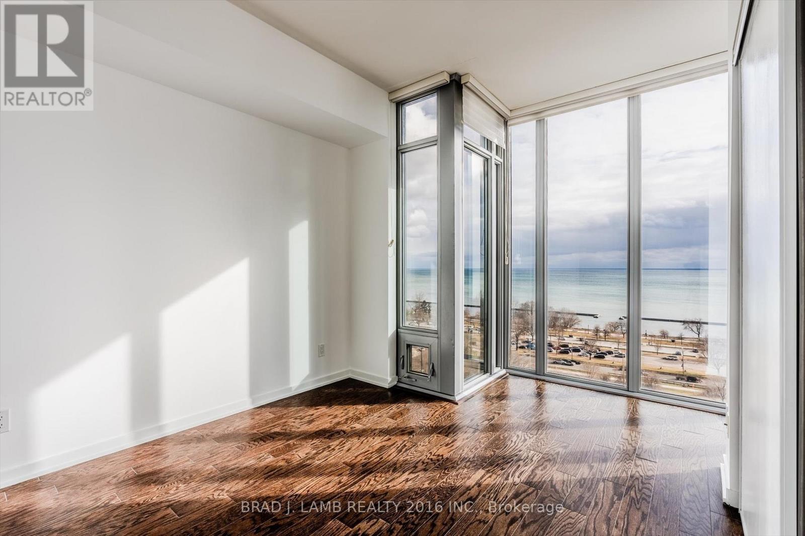 1305 - 103 The Queensway, Toronto, Ontario  M6S 5B3 - Photo 18 - W12703216