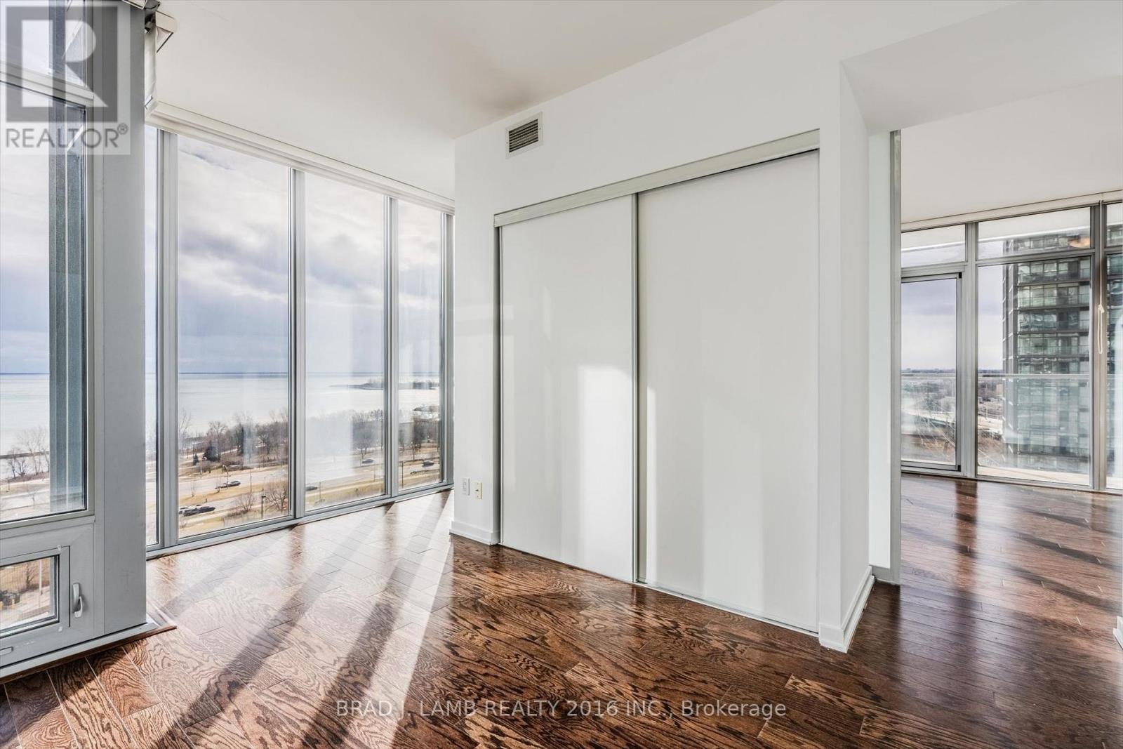 1305 - 103 The Queensway, Toronto, Ontario  M6S 5B3 - Photo 19 - W12703216