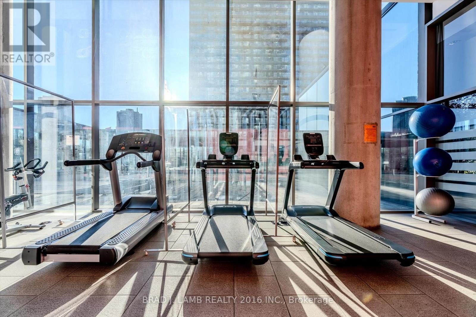 1305 - 103 The Queensway, Toronto, Ontario  M6S 5B3 - Photo 37 - W12703216