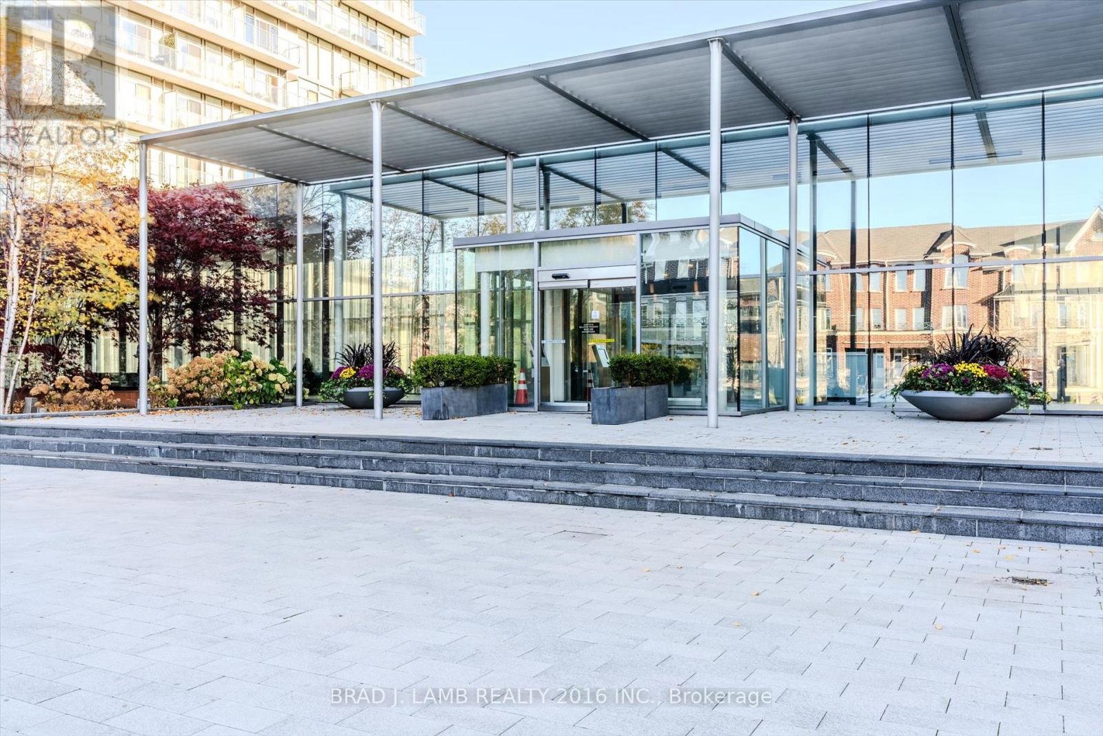 1305 - 103 The Queensway, Toronto, Ontario  M6S 5B3 - Photo 43 - W12703216