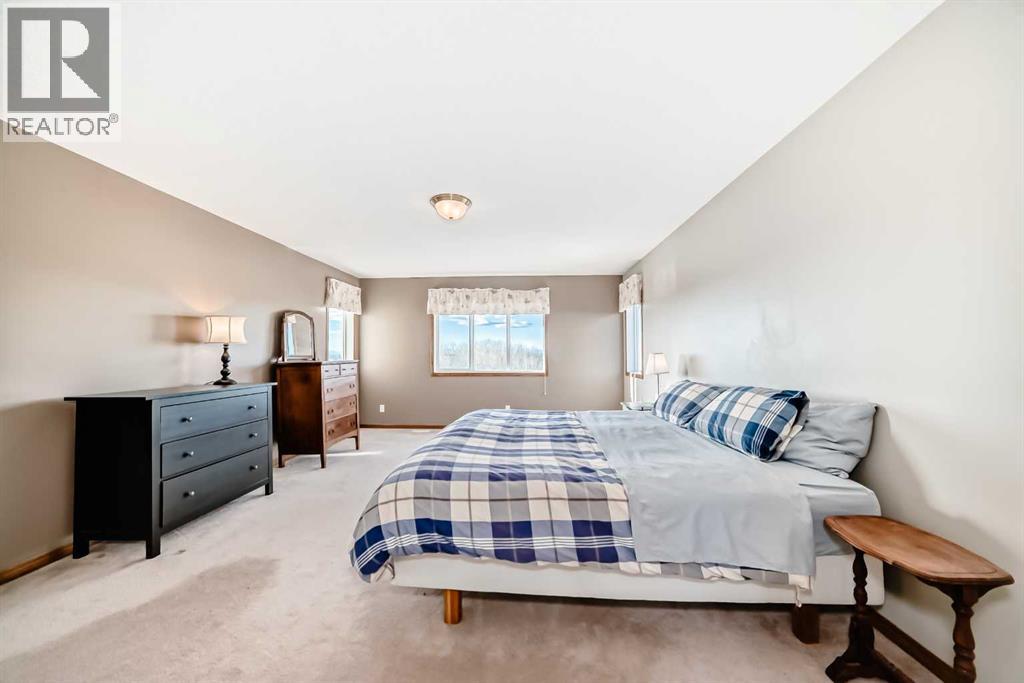 114 Royal Birkdale Crescent Nw, Calgary, Alberta  T3G 5R6 - Photo 26 - A2279052