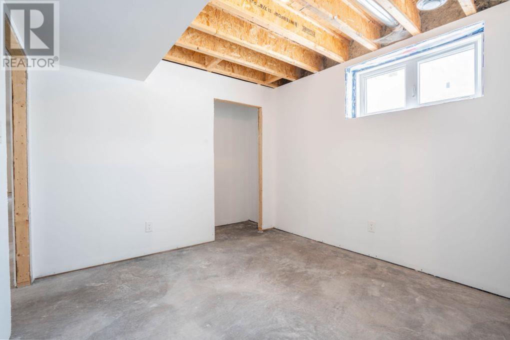 24 Noah Dr, Sault Ste. Marie, Ontario  P6C 6E6 - Photo 35 - SM260119