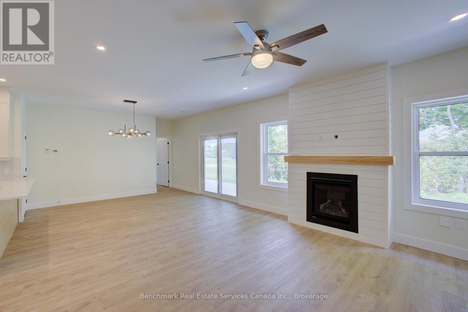 56 - 1182 Queen Street, Kincardine, Ontario  N2Z 1G4 - Photo 18 - X12703240