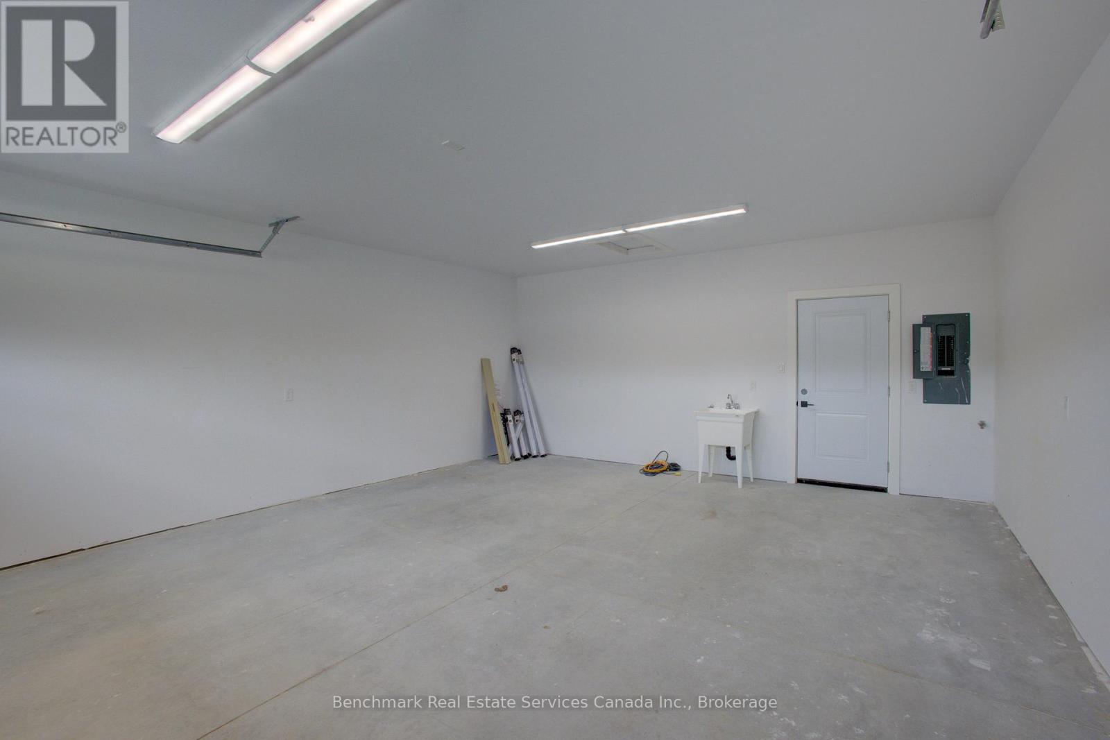 56 - 1182 Queen Street, Kincardine, Ontario  N2Z 1G4 - Photo 41 - X12703240