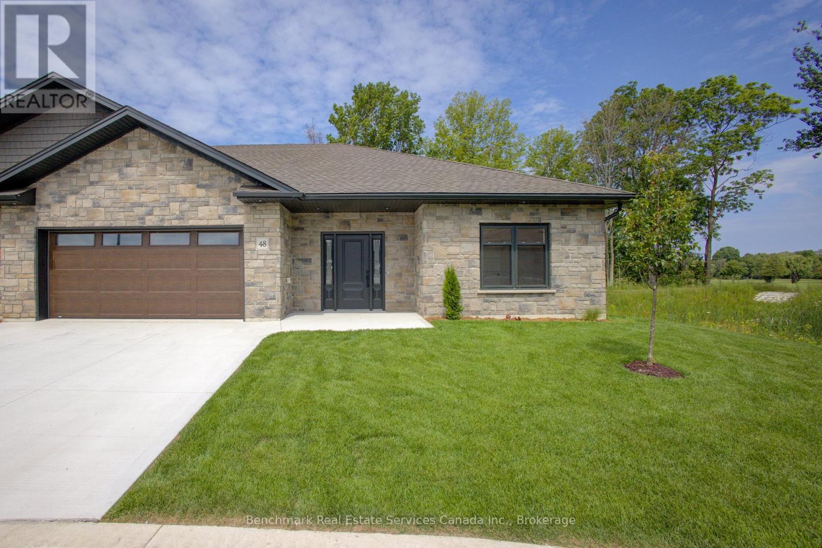 66 - 1182 Queen Street, Kincardine, Ontario  N2Z 1G4 - Photo 2 - X12703302