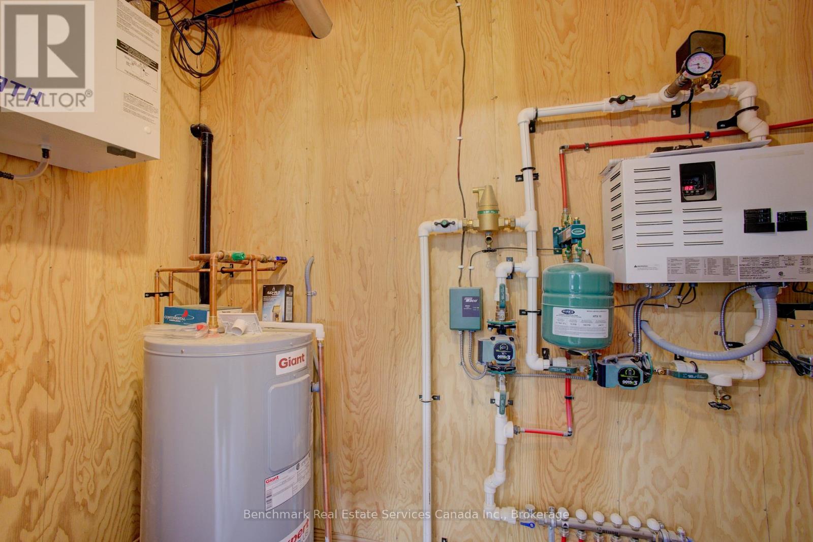 66 - 1182 Queen Street, Kincardine, Ontario  N2Z 1G4 - Photo 40 - X12703302