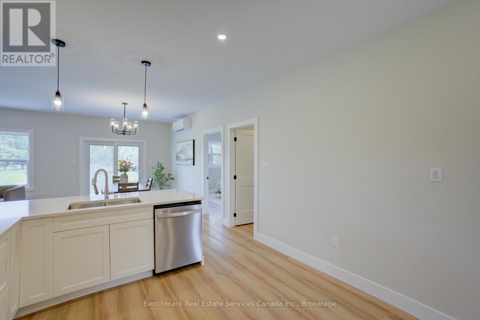 38 - 1182 Queen Street, Kincardine, Ontario  N2Z 1G4 - Photo 13 - X12703356