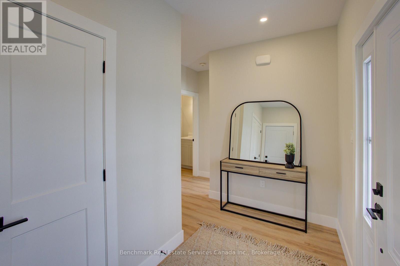 54 - 1182 Queen Street, Kincardine, Ontario  N2Z 1G4 - Photo 6 - X12703430