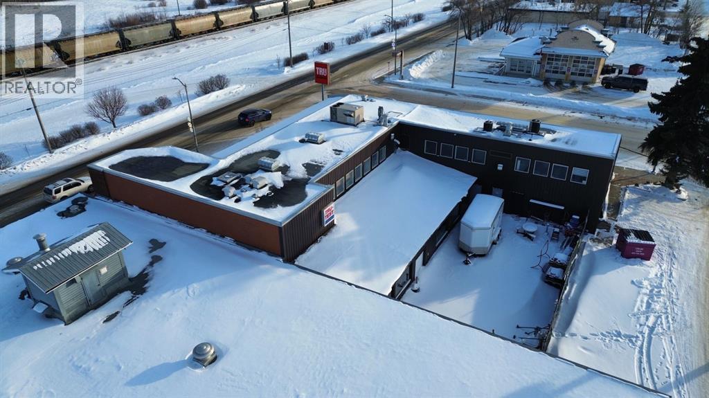 4804 50th Street, Ponoka, Alberta  T4J 1S1 - Photo 6 - A2195449