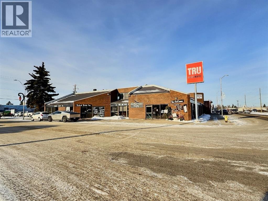 4804 50th Street, Ponoka, Alberta  T4J 1S1 - Photo 12 - A2195449