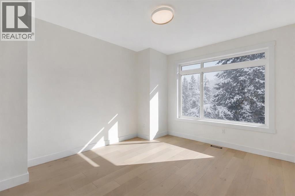 415 37 Avenue Nw, Calgary, Alberta  T2K 0C6 - Photo 24 - A2260221