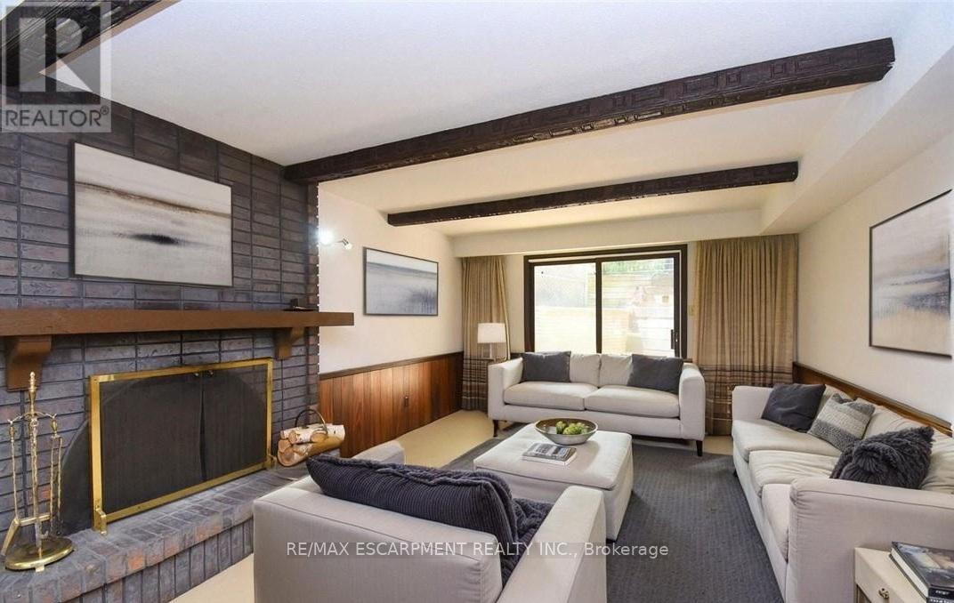 30 Terrace Drive, Hamilton, Ontario  L9A 2Y6 - Photo 13 - X12703096