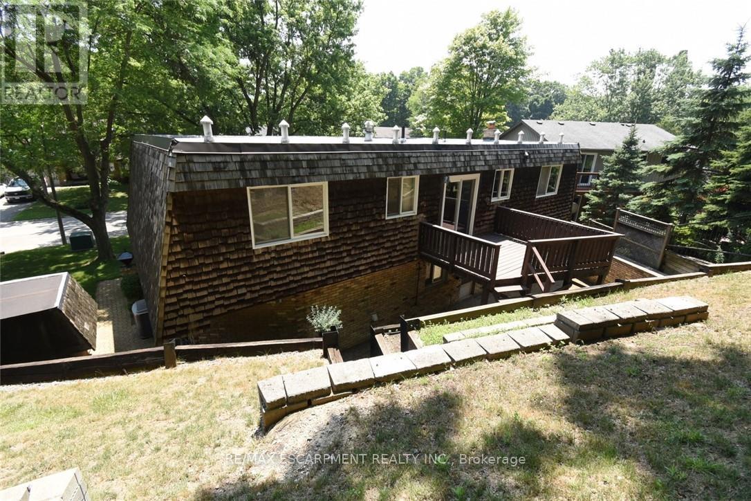 30 Terrace Drive, Hamilton, Ontario  L9A 2Y6 - Photo 22 - X12703096