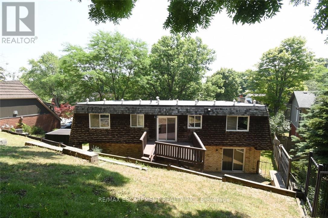 30 Terrace Drive, Hamilton, Ontario  L9A 2Y6 - Photo 23 - X12703096