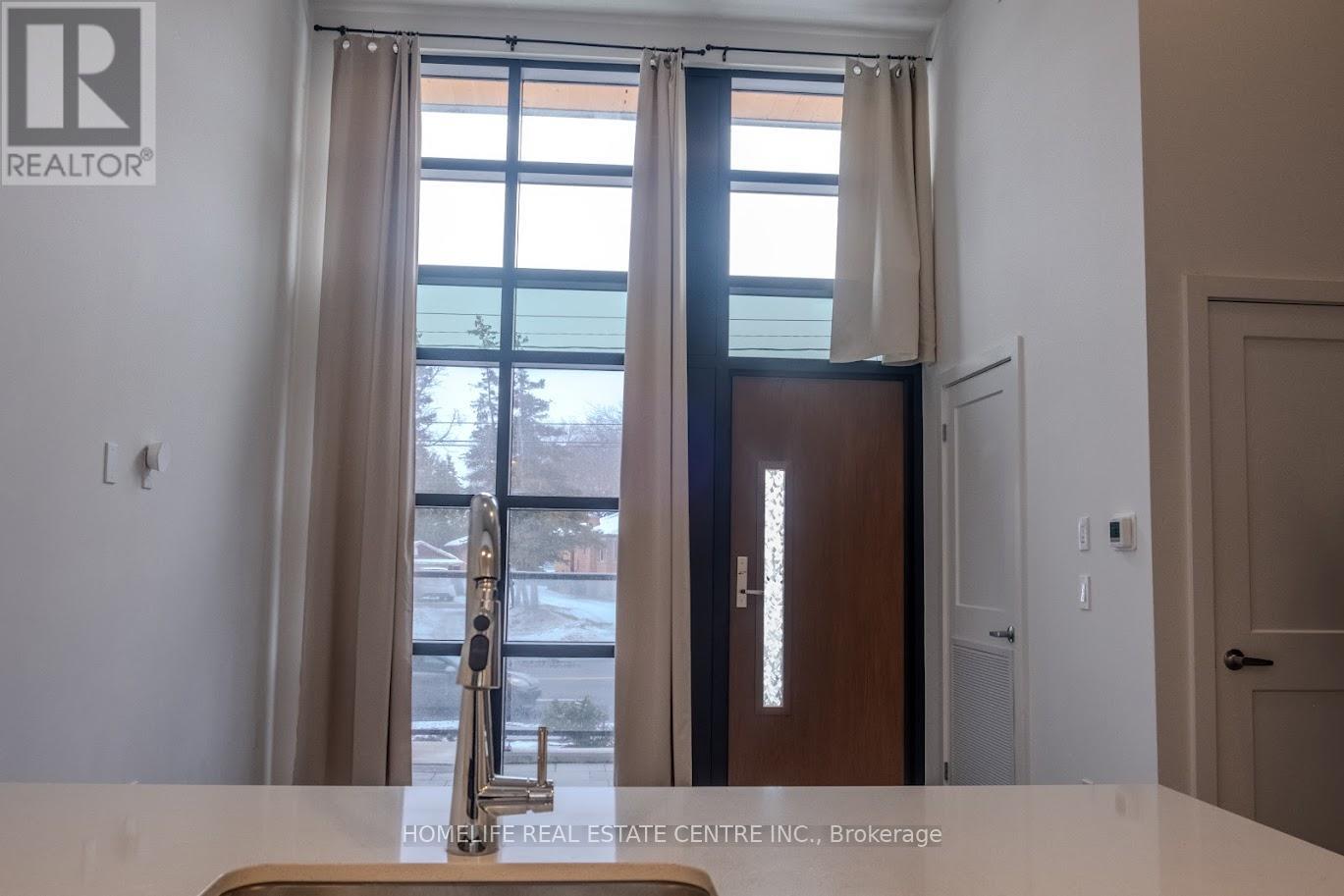 105 - 312 Erb Street W, Waterloo, Ontario  N2L 0K9 - Photo 18 - X12703112