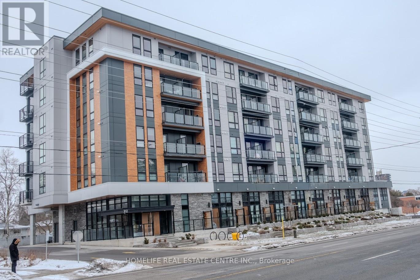 105 - 312 Erb Street W, Waterloo, Ontario  N2L 0K9 - Photo 2 - X12703112