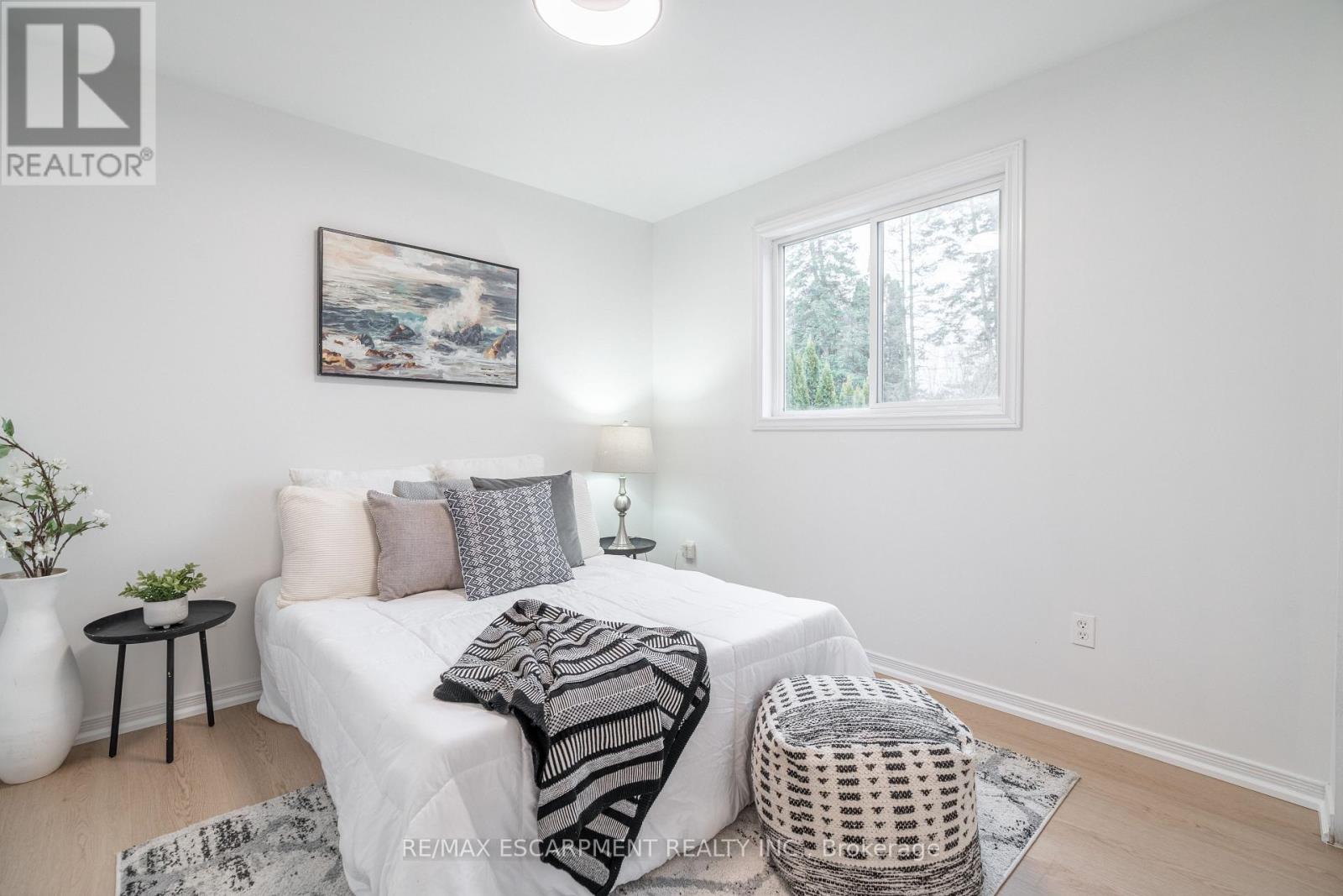 283 Grey Street, Brantford, Ontario  N3S 4W9 - Photo 24 - X12703122