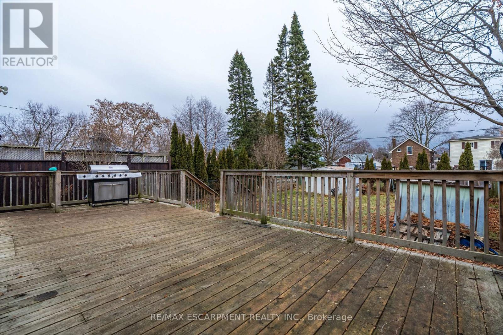 283 Grey Street, Brantford, Ontario  N3S 4W9 - Photo 33 - X12703122