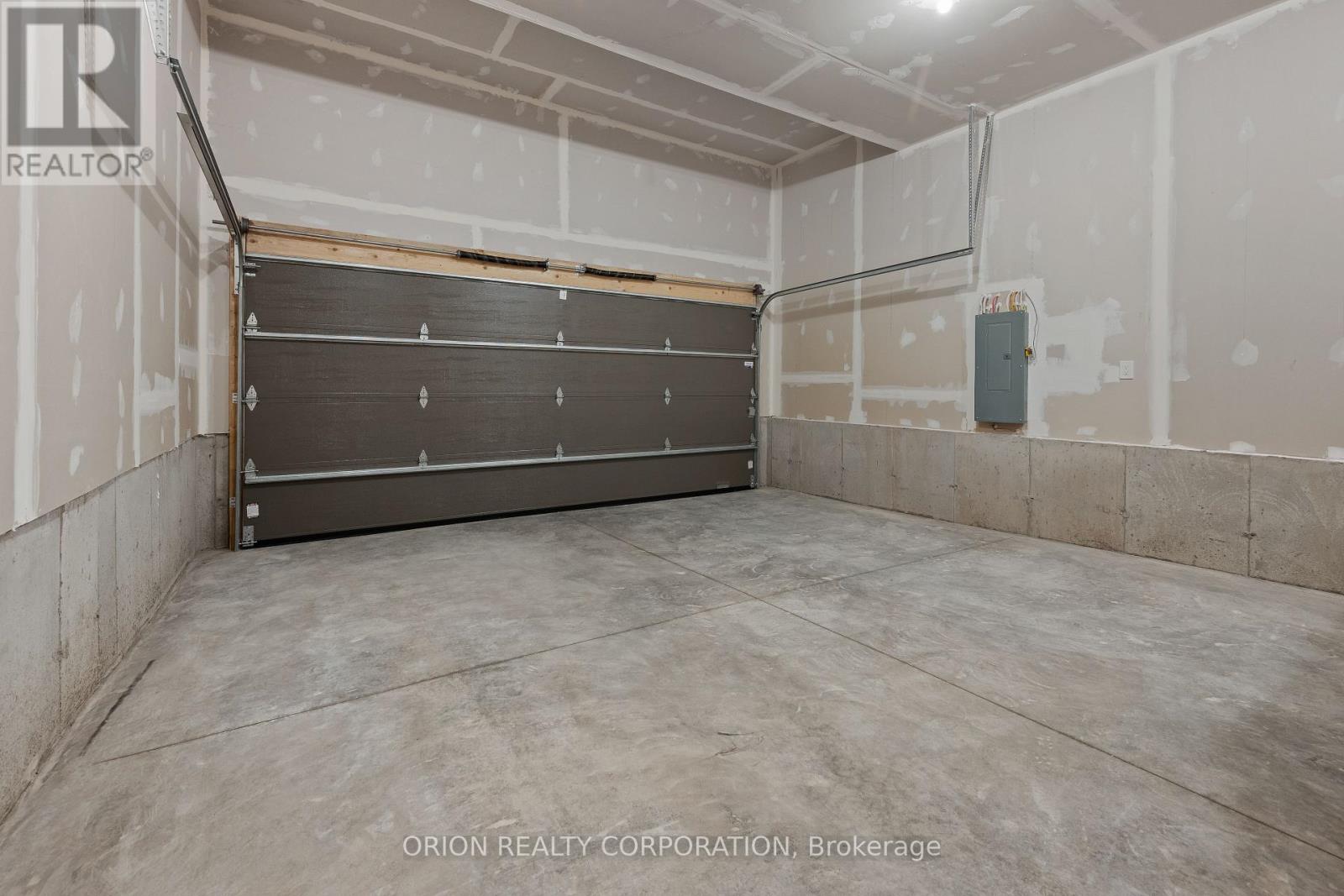 921 Goodwin Drive, Kingston, Ontario  K7P 0P8 - Photo 6 - X12703192