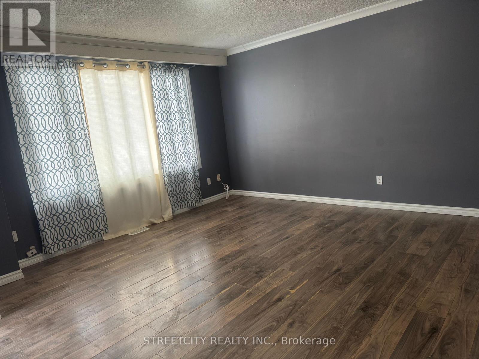 1331 Limberlost Road, London North, Ontario  N6G 2W4 - Photo 6 - X12703300