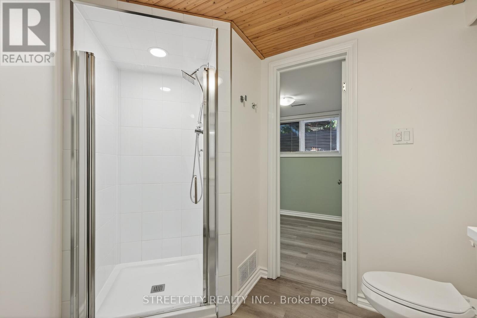 2 - 152 Albert Street, London East, Ontario  N6A 1M1 - Photo 34 - X12703326