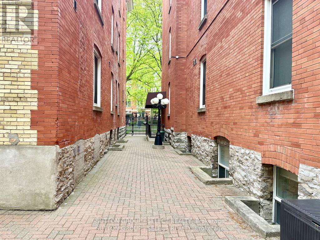 103 - 440 Wellington Street, London East, Ontario  N6A 3P2 - Photo 32 - X12703352