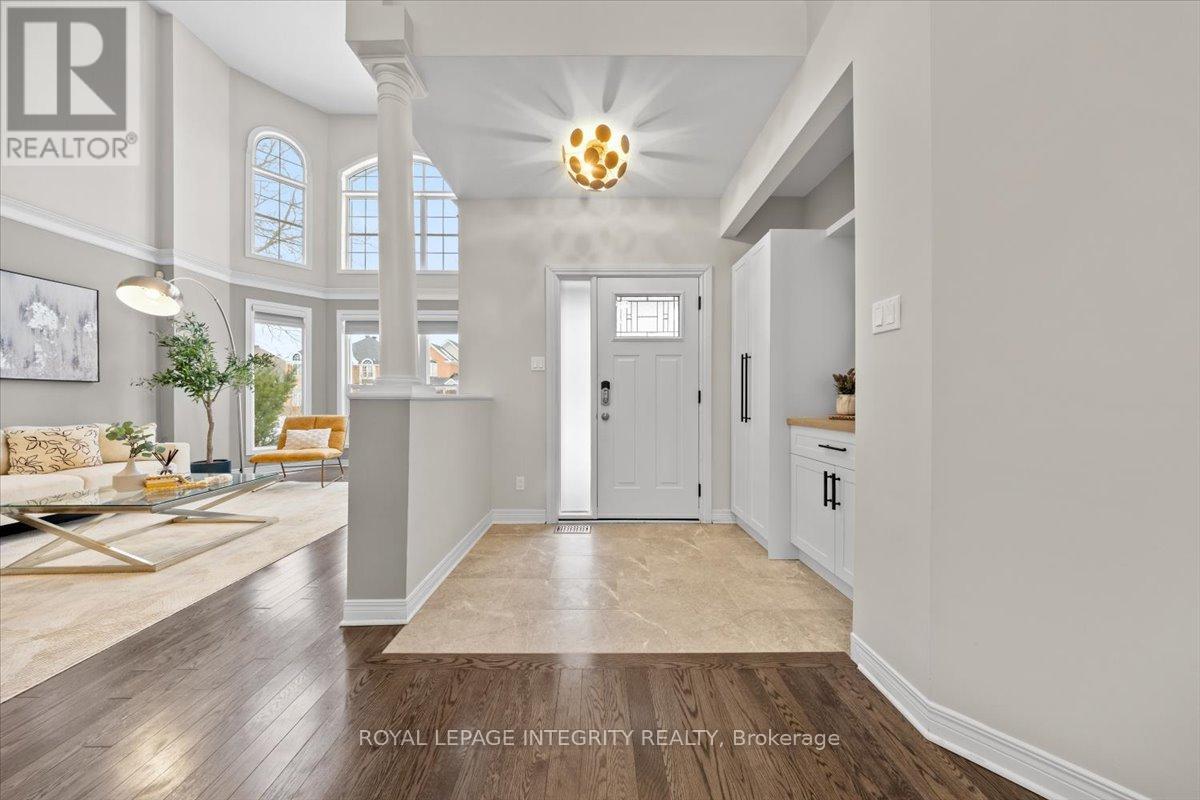 32 Eliza Crescent, Ottawa, Ontario  K2S 2A3 - Photo 3 - X12703254