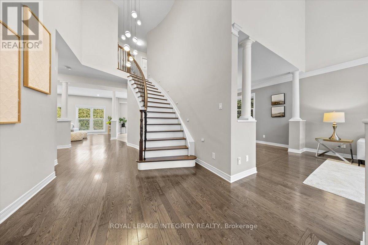 32 Eliza Crescent, Ottawa, Ontario  K2S 2A3 - Photo 4 - X12703254