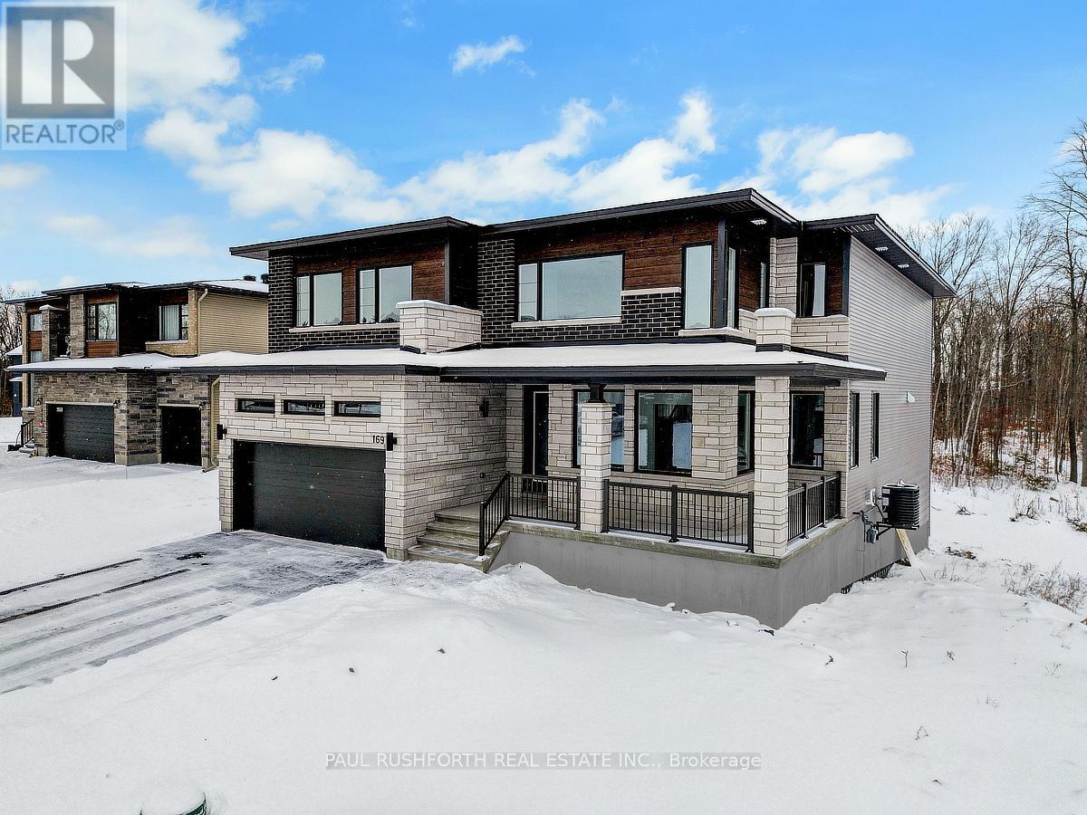 169 Frank Fisher Crescent, Mississippi Mills, Ontario  K0A 1L0 - Photo 1 - X12703444