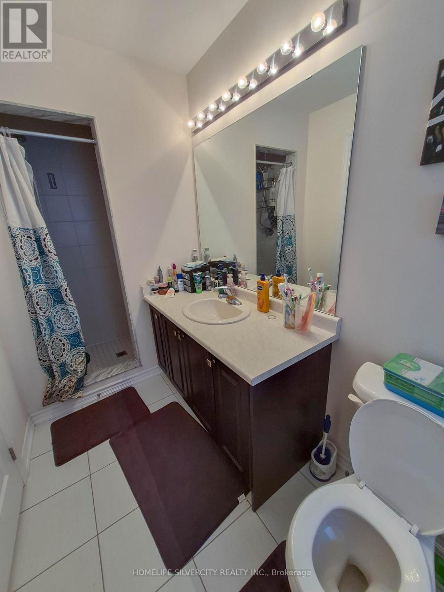 2 Abercove Close, Brampton, Ontario  L6Y 6E6 - Photo 14 - W12702812