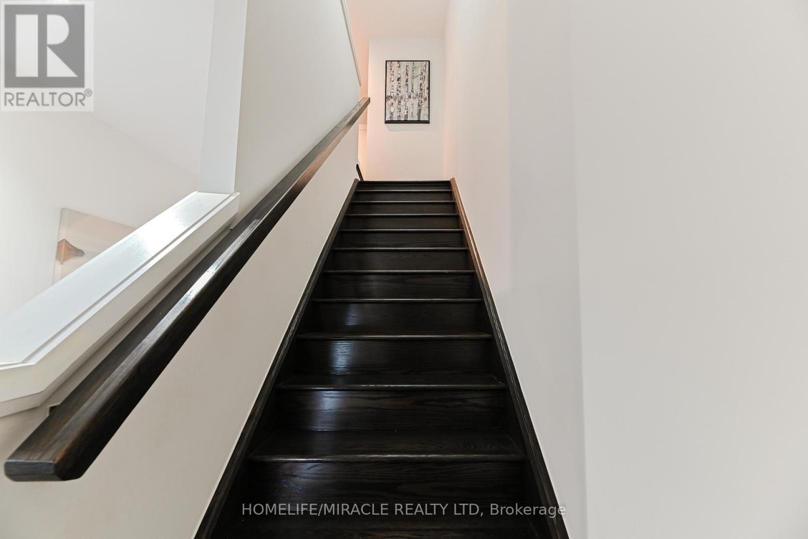 15 - 35 Midhurst Heights, Hamilton, Ontario  L8J 0K9 - Photo 18 - X12702382