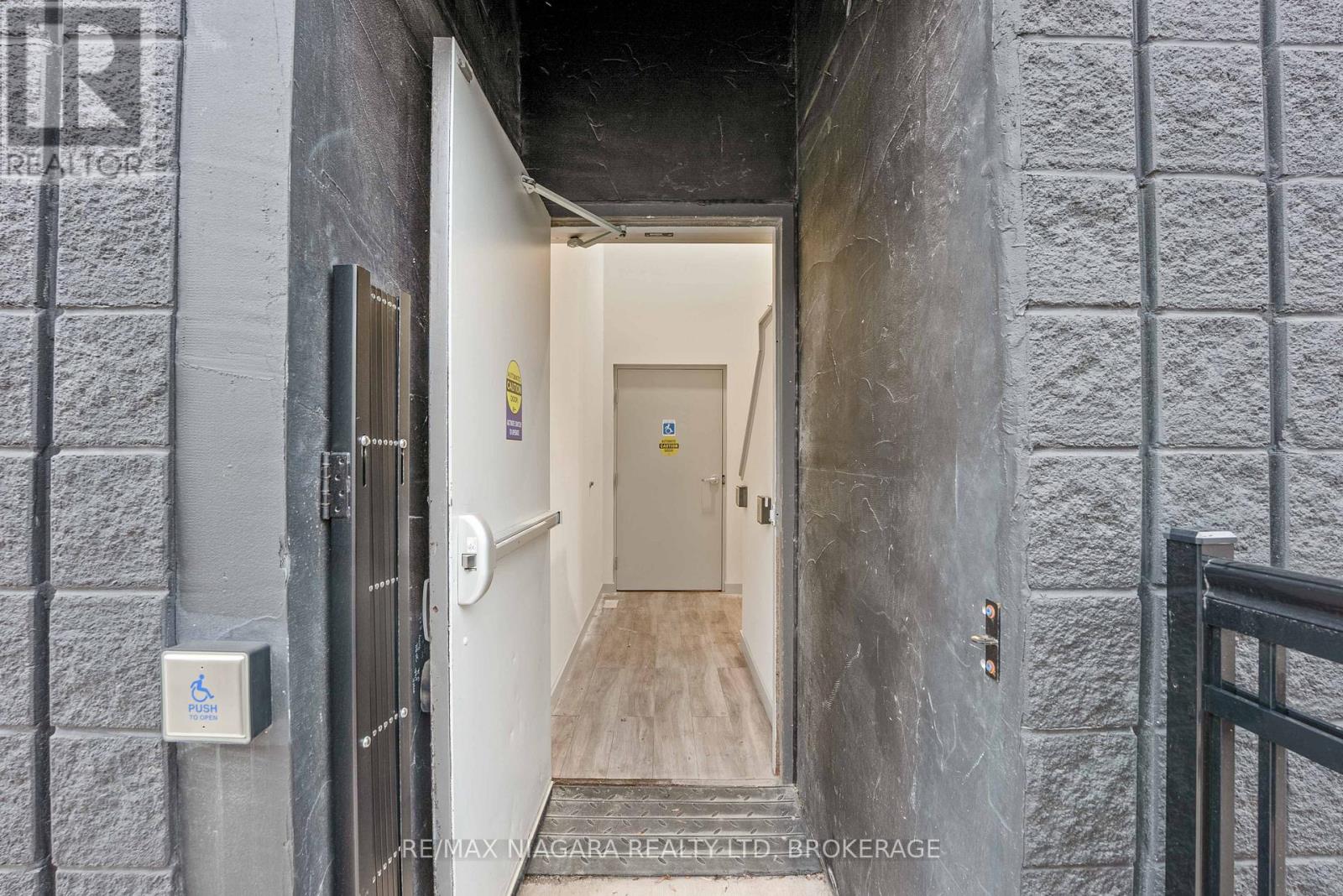 6853- 6871 Lundys Lane, Niagara Falls (Hospital), Ontario  L2G 1V7 - Photo 4 - X12703298