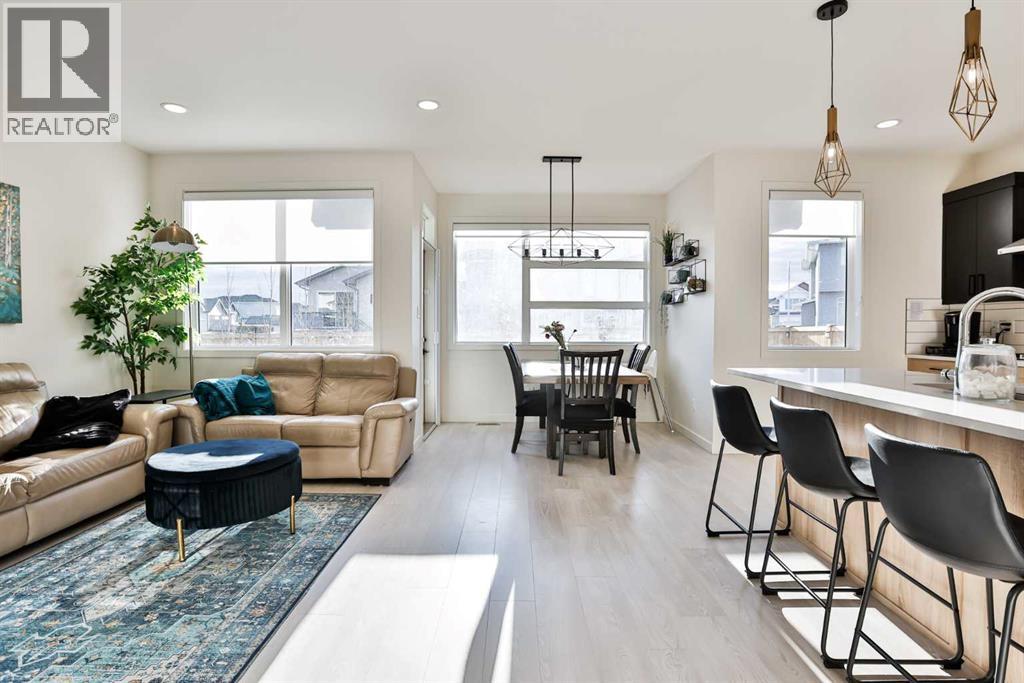 1271 Pacific Circle W, Lethbridge, Alberta  T1J 5V3 - Photo 5 - A2257452