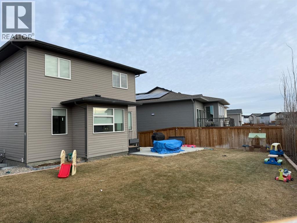 1271 Pacific Circle W, Lethbridge, Alberta  T1J 5V3 - Photo 34 - A2257452