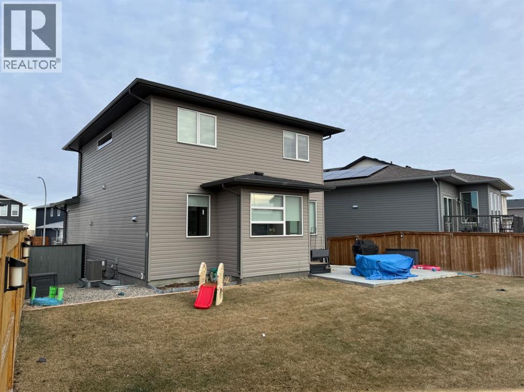 1271 Pacific Circle W, Lethbridge, Alberta  T1J 5V3 - Photo 35 - A2257452