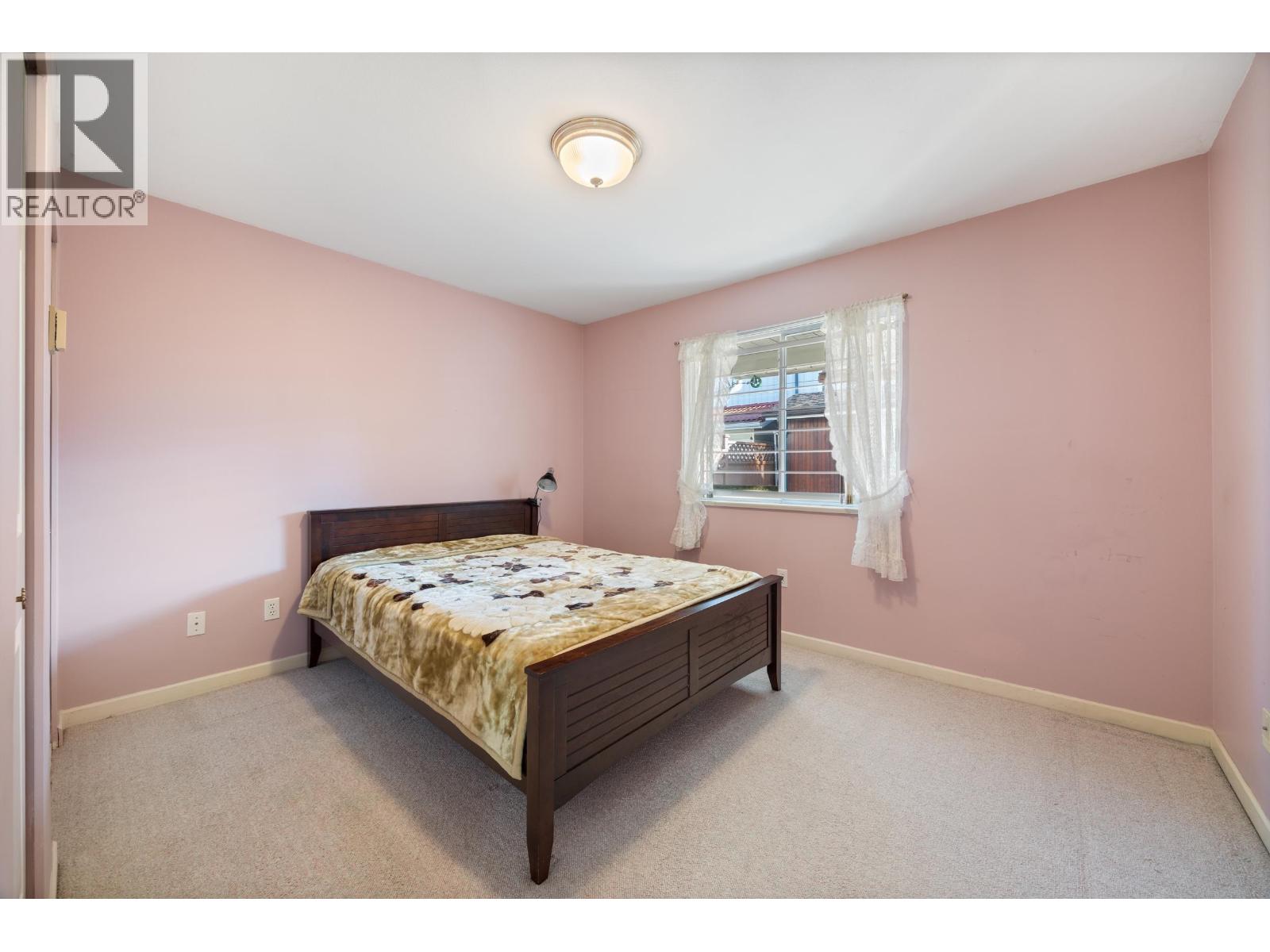 6796 Waltham Avenue, Burnaby, British Columbia  V5H 3V8 - Photo 35 - R3079903