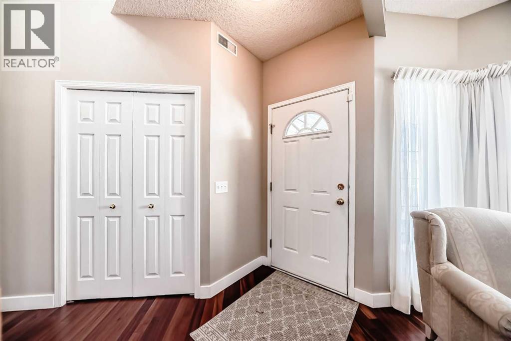 232 Coral Keys Place Ne, Calgary, Alberta  T3J 3W8 - Photo 3 - A2274953