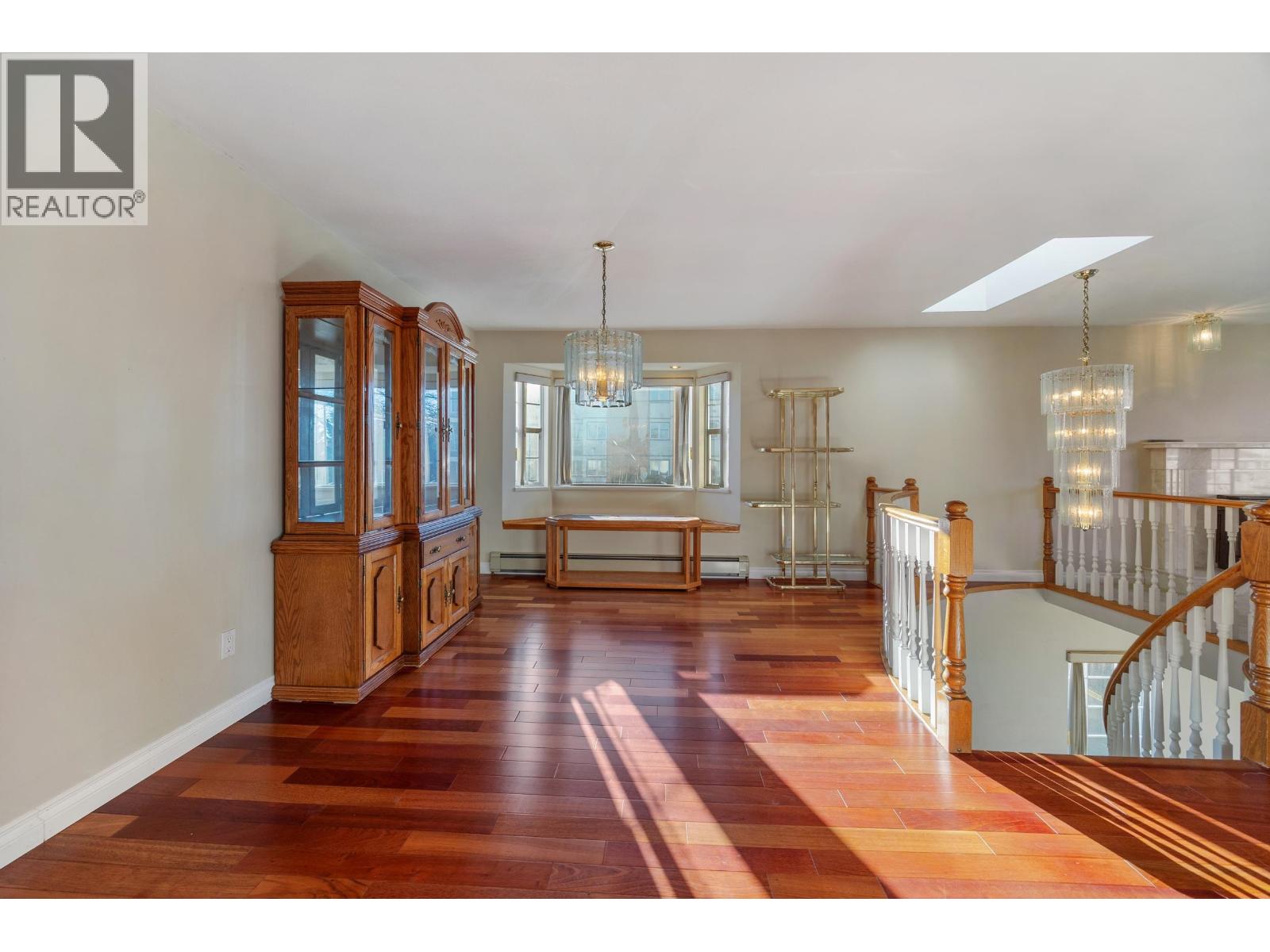 6796 Waltham Avenue, Burnaby, British Columbia  V5H 3V8 - Photo 9 - R3079903