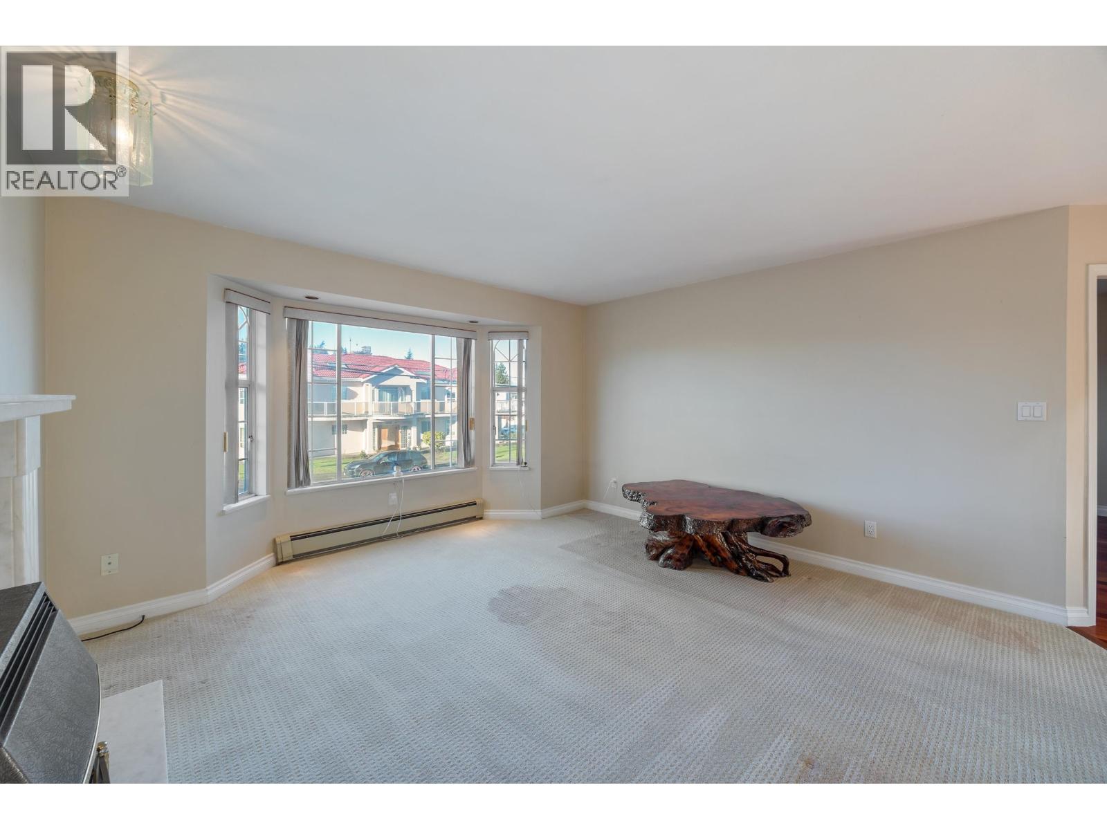 6796 Waltham Avenue, Burnaby, British Columbia  V5H 3V8 - Photo 6 - R3079903